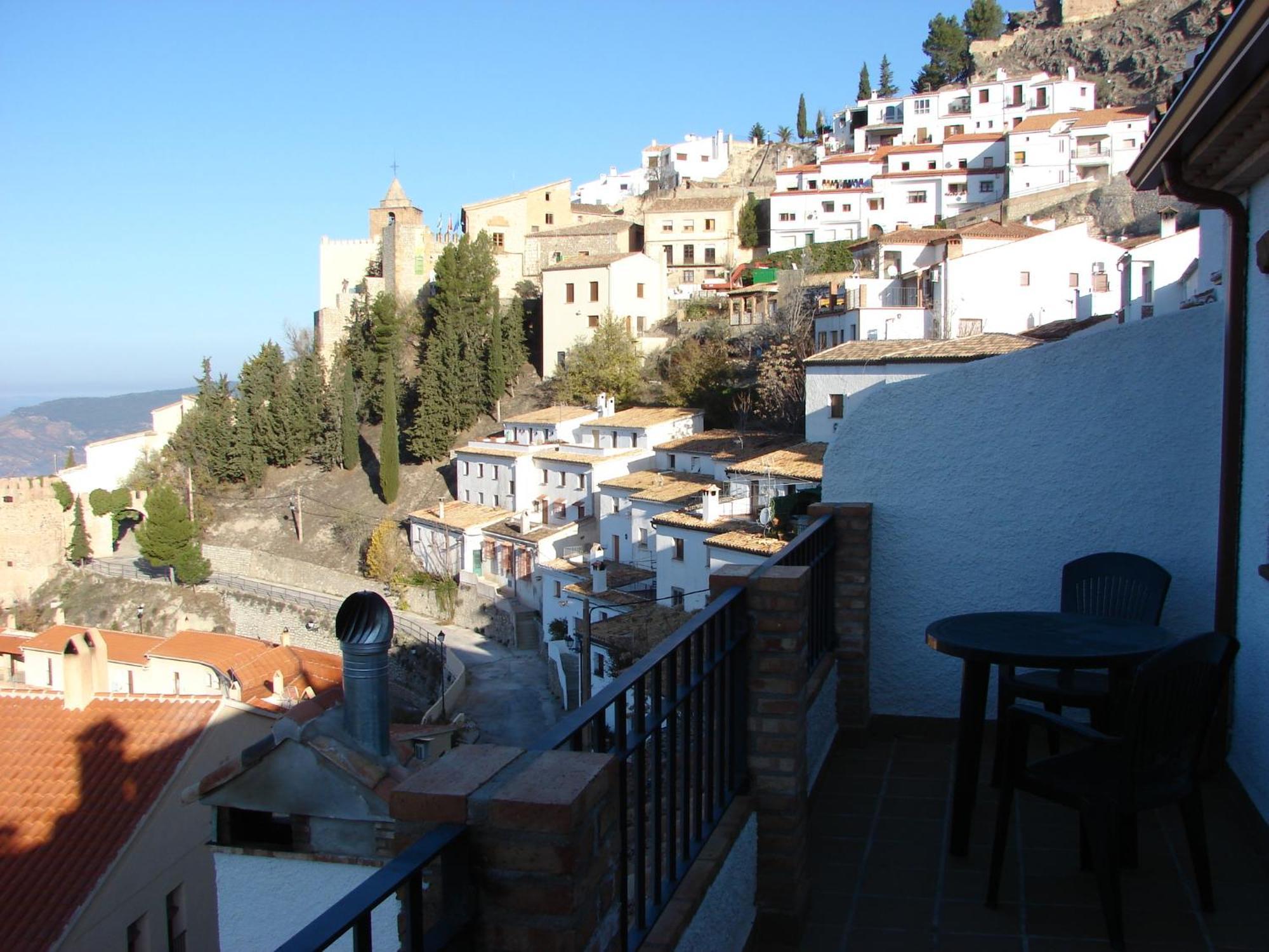 Apartamentos Sierra De Segura Segura de la Sierra Dış mekan fotoğraf