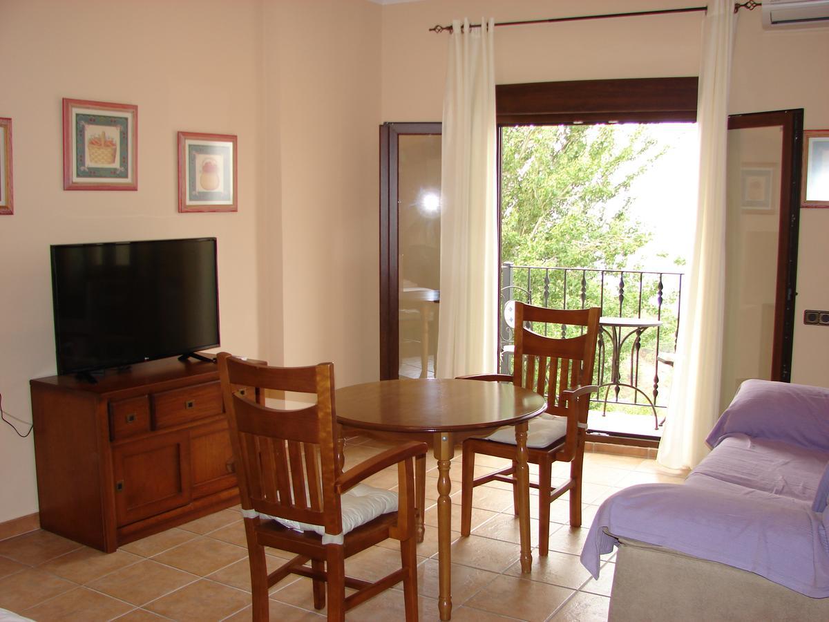 Apartamentos Sierra De Segura Segura de la Sierra Dış mekan fotoğraf