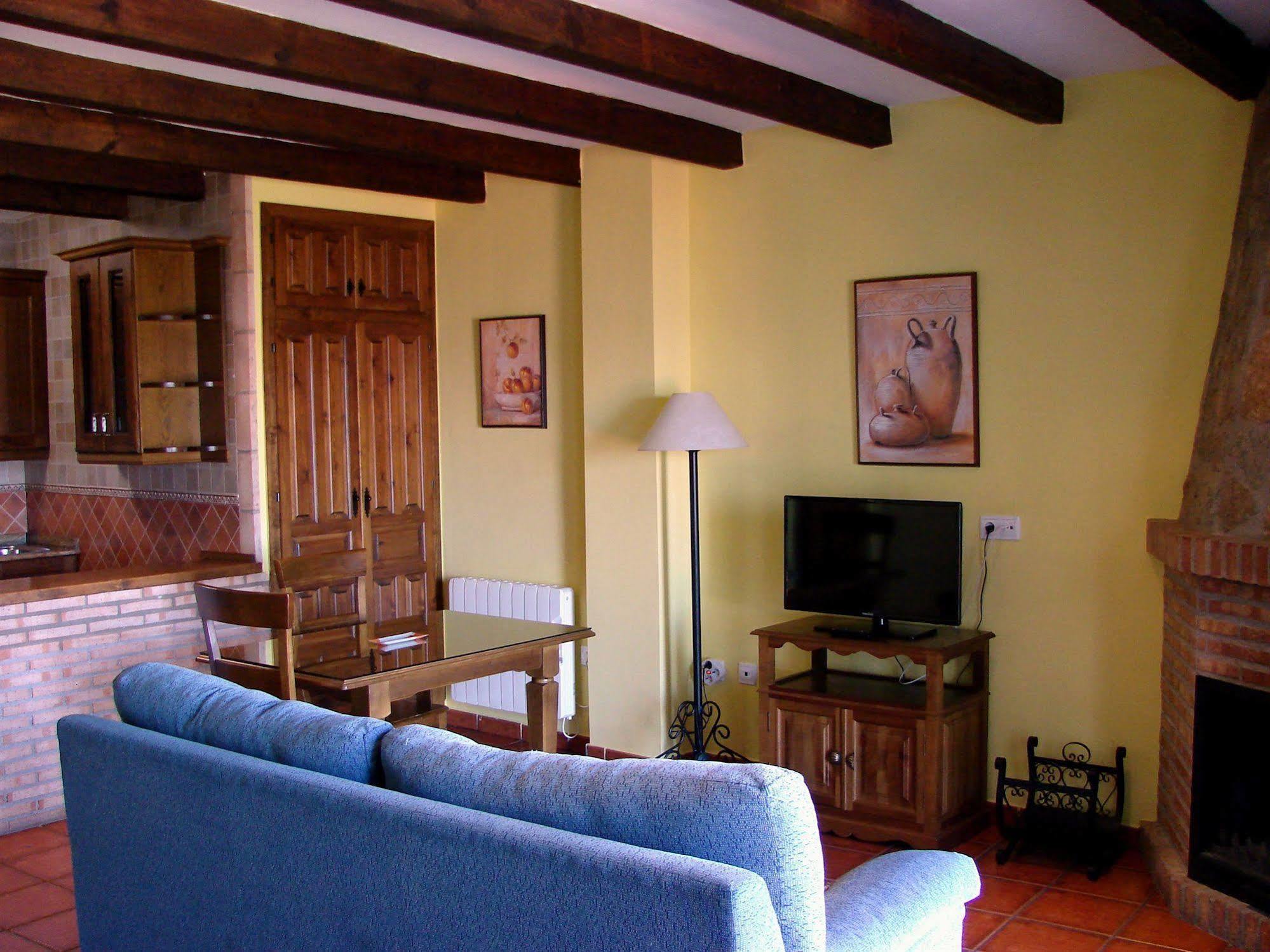 Apartamentos Sierra De Segura Segura de la Sierra Dış mekan fotoğraf
